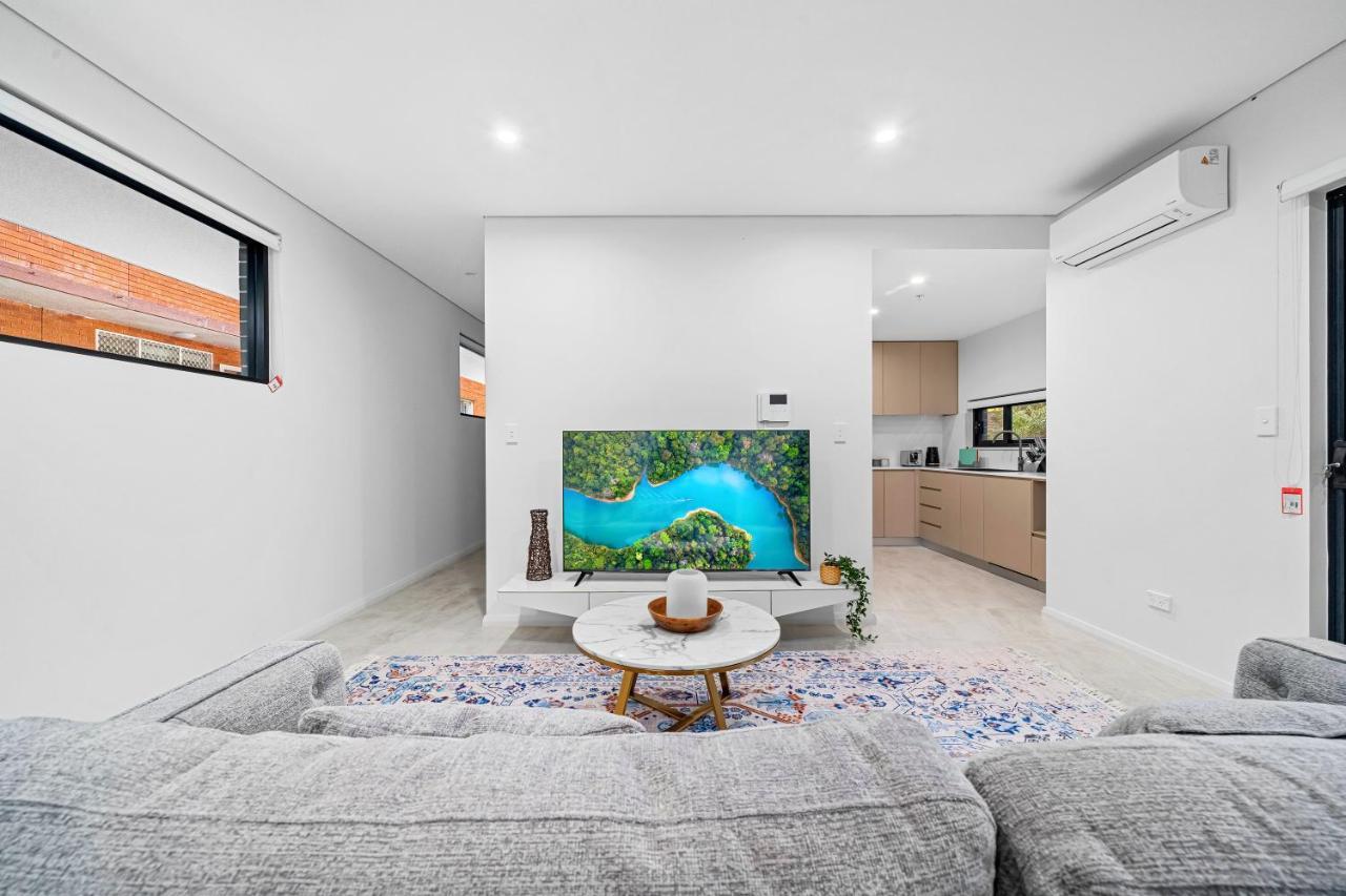 Urban Oasis In Heart Of Homebush Sydney Exterior photo
